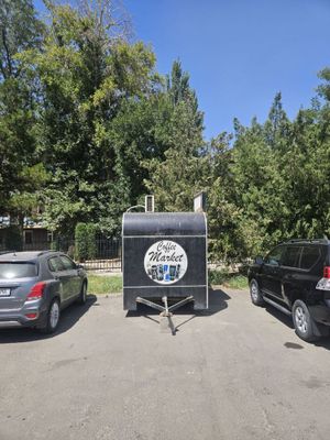 Prodayotsa foodtruck dlya biznesa.