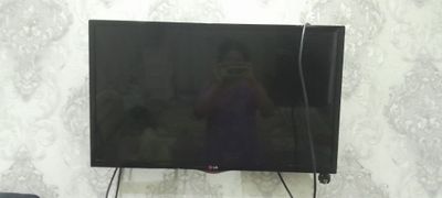 32лик LG телевизор сатылады. Чистый оригинал (Китай варианты емес).