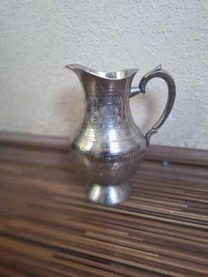 Старинний кувшин