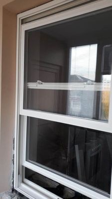 Deraza sotiladi 150×80 yuqoriga kotarib ochiladigan