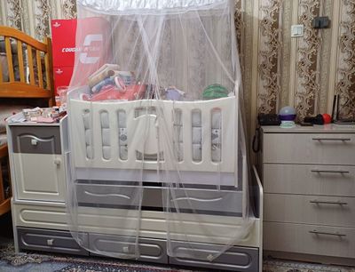 Детские кроватки.