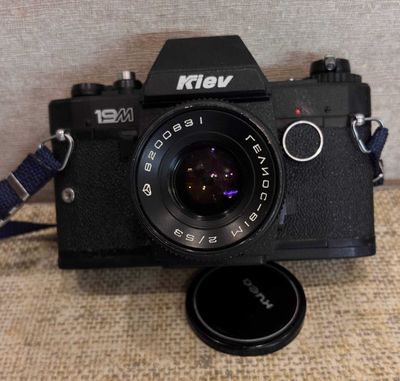 Пленочный фотоаппарат KIEV 19M