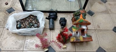 Akavarium sotiladi 50 litrli temir ramkali