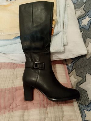 Сапоги женские новые