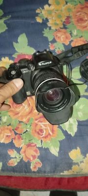 sotiladi fotoapparat