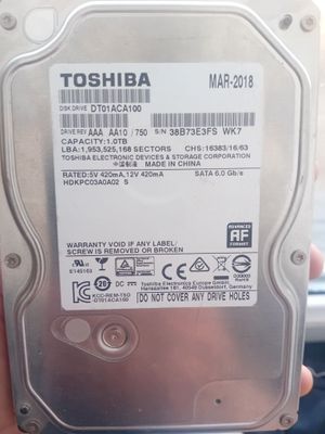 HDD 1 TB pachti yengi kam ishlagan 2 ta bor