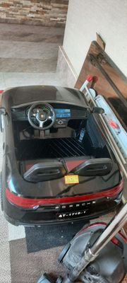 elektro mobile Porche dubay variyant