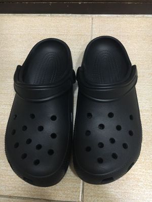 Продаются новые кроксы 40-41 размер