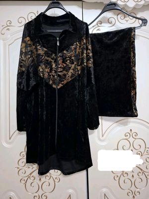 Ayollar kiyimi