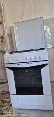 Indesit газовая плита
