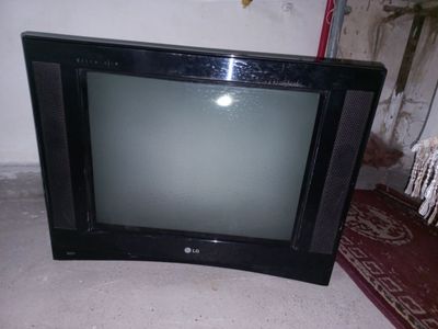 Продаётся телевизор LG