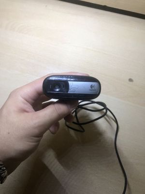 Камера Logitech и игровые наушники bloody