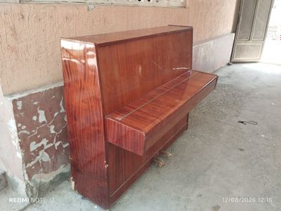 Belarus pianino kafolati bilan