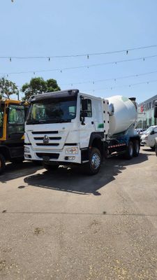 Автобетоносмеситель HOWO 6x4 CNG 2024 года