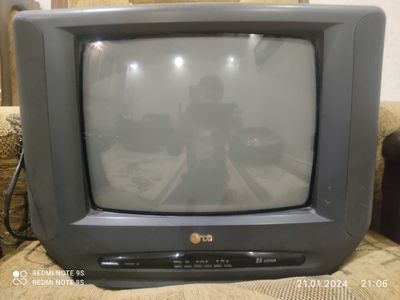 Телевизор LG CT-14D10K