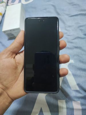 Xiaomi 13 lite 12/256 идеально