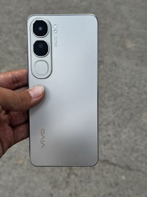 Vivo V40 Lite now