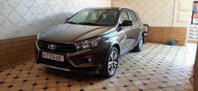 Lada vesta cross 2019