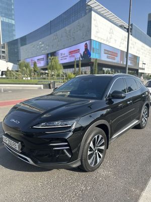 BYD champion 605km