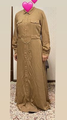 Платья