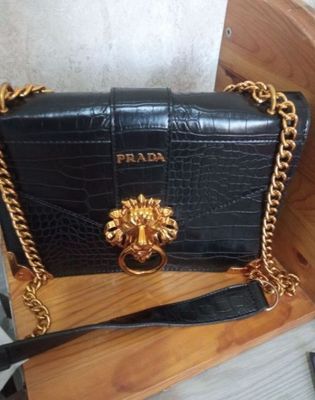 Новая сумка Prada