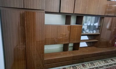 Mebel sotiladi