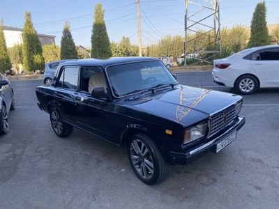 Lada Vaz 2107 ideal holatda