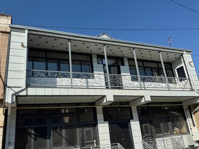 Osiyo xalqaro instituti yoki Med institutda o'qiydigan qizlarga ijara