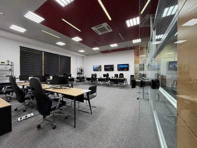 Презентабельный офис для вашего бренда - у метро Чиланзар, KFC- 210 м²