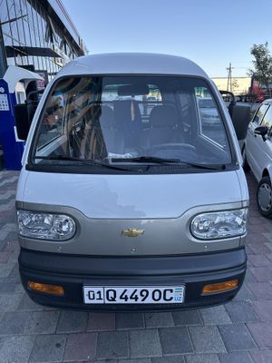 Damas Van ideal holatda