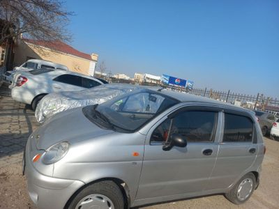 tezda sotiladi Matiz 2010