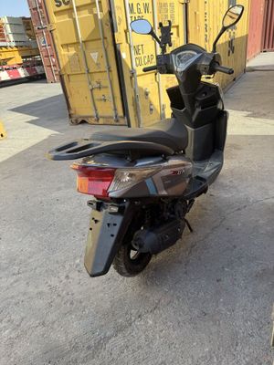 Продам скутер 125 кубовый