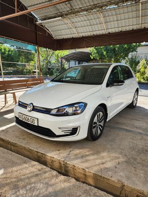 Volkswagen E Golf