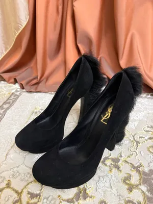 Строго оригинальные каблуки