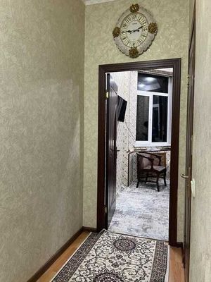 МИРЗО УЛУГБЕКСКИЙ РАЙОН 1 ком\42м2\7 этаж недалеко от метро Хамидки!!
