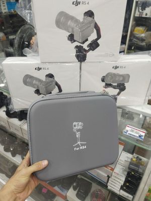 Ronin RS4 yangi upakpvka