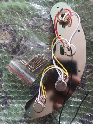 Bass gitara ehtiyot qismi