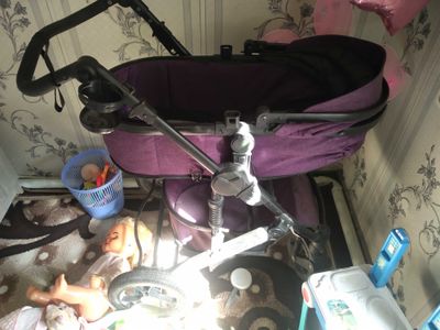 Продам детскую коляску