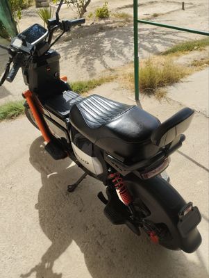 Body u 2 pro skuter