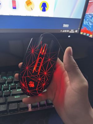 Игровая мышка Bloody p81s
