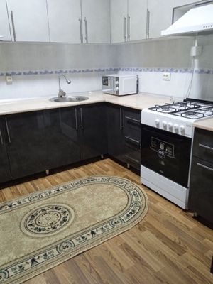 Жангох круг 3 ком 2 этаж 4 этажка все ест фото реално