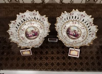 Недорого, шикарные вазы 16 шт. Чехославакия.