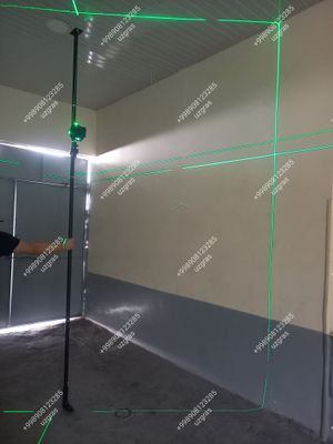 лазерный уровень + телескопический штатив оригинал