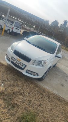 Nexia 3 sotiladi