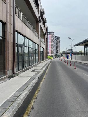 Seoul Mun Продаётся Нежилое Помещение 204 м2 коробка Яккасарай