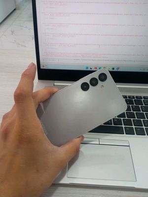 Samsung a 16 sotiladi