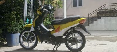 Honda mototsikl maped sotiladi