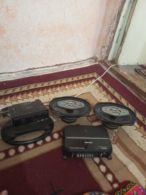 Komplekt moshinda turgan sotiladi holati yaxshi