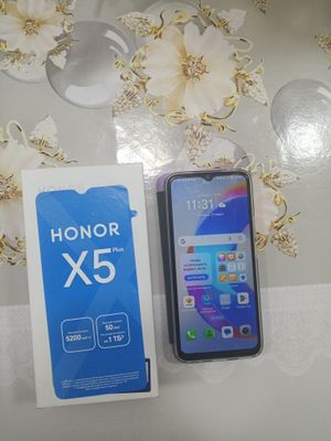 Смартфон HONOR X5 plus