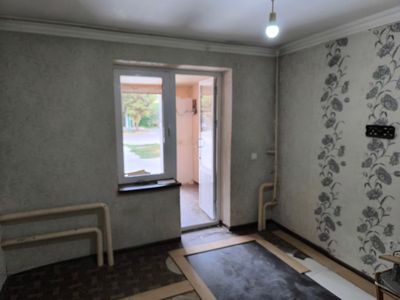 Продается 1 комнатная квартира бывшее общежитие